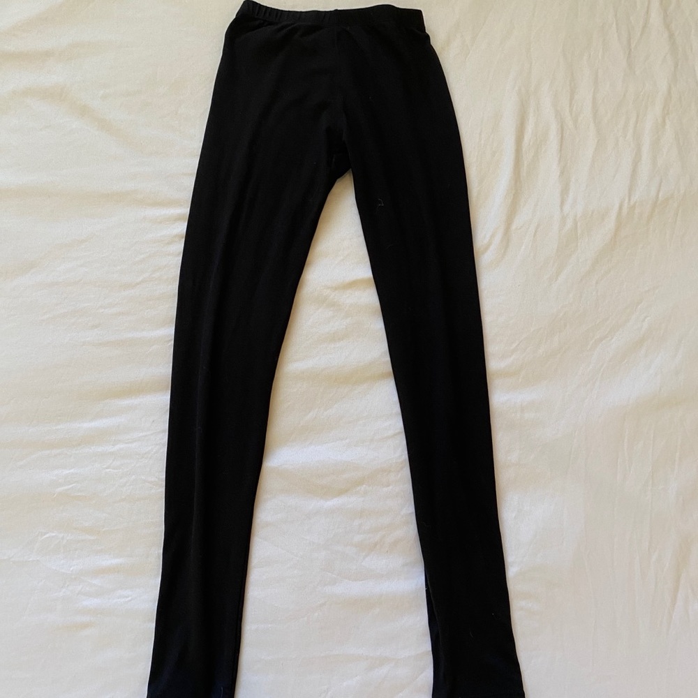 Black leggings